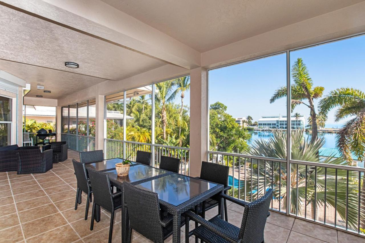 Waterfront Wonder Villa Islamorada Exterior photo
