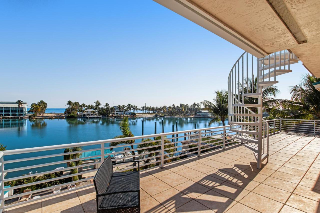 Waterfront Wonder Villa Islamorada Exterior photo